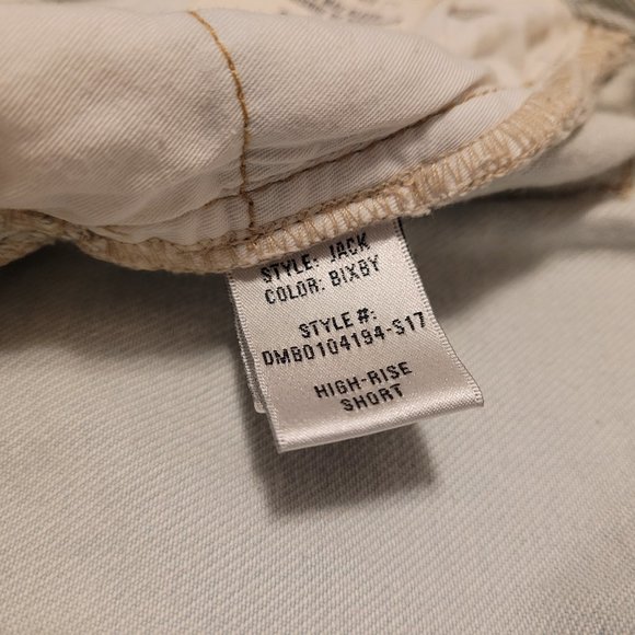 Lovers + Friends JACK HIGH-RISE SHORT IN BIXBY - Picture 15 of 16